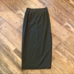 Finity woman’s long pencil skirt